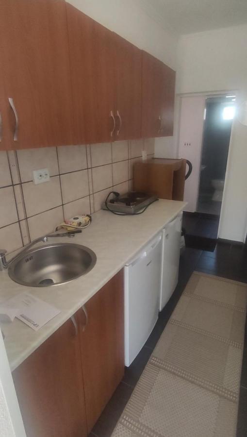 Guest House Inara Neum Bagian luar foto