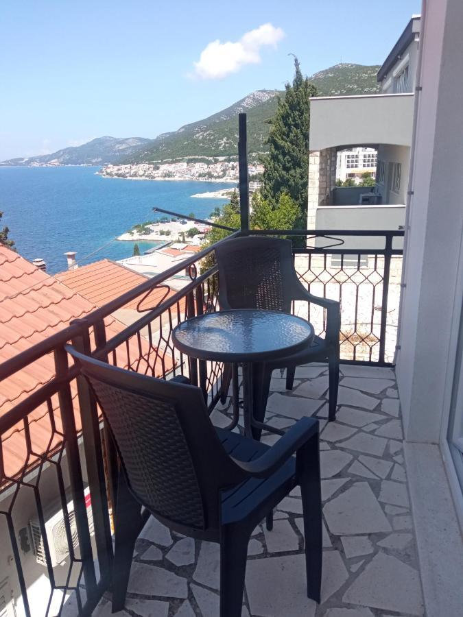 Guest House Inara Neum Bagian luar foto