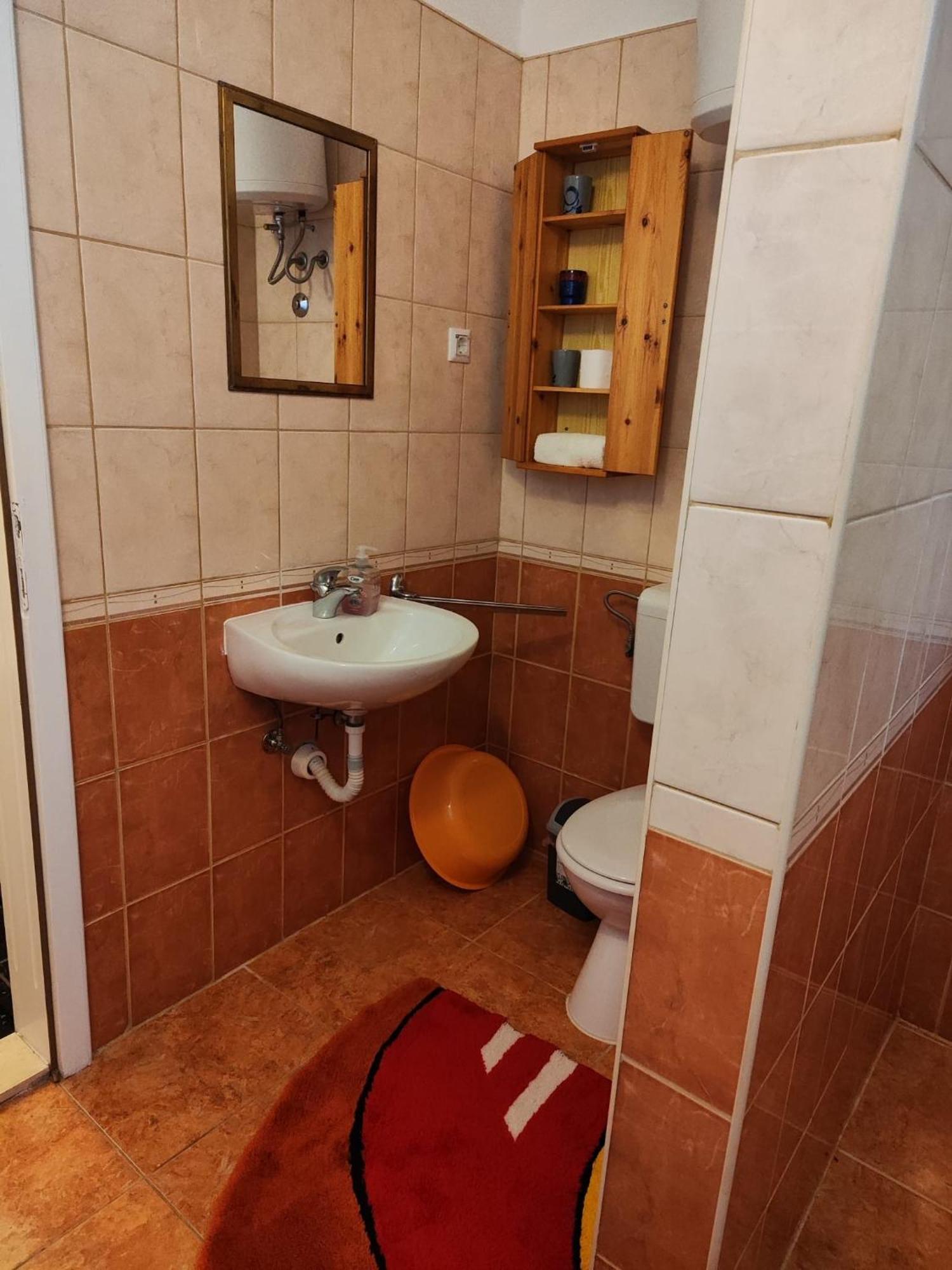 Guest House Inara Neum Bagian luar foto